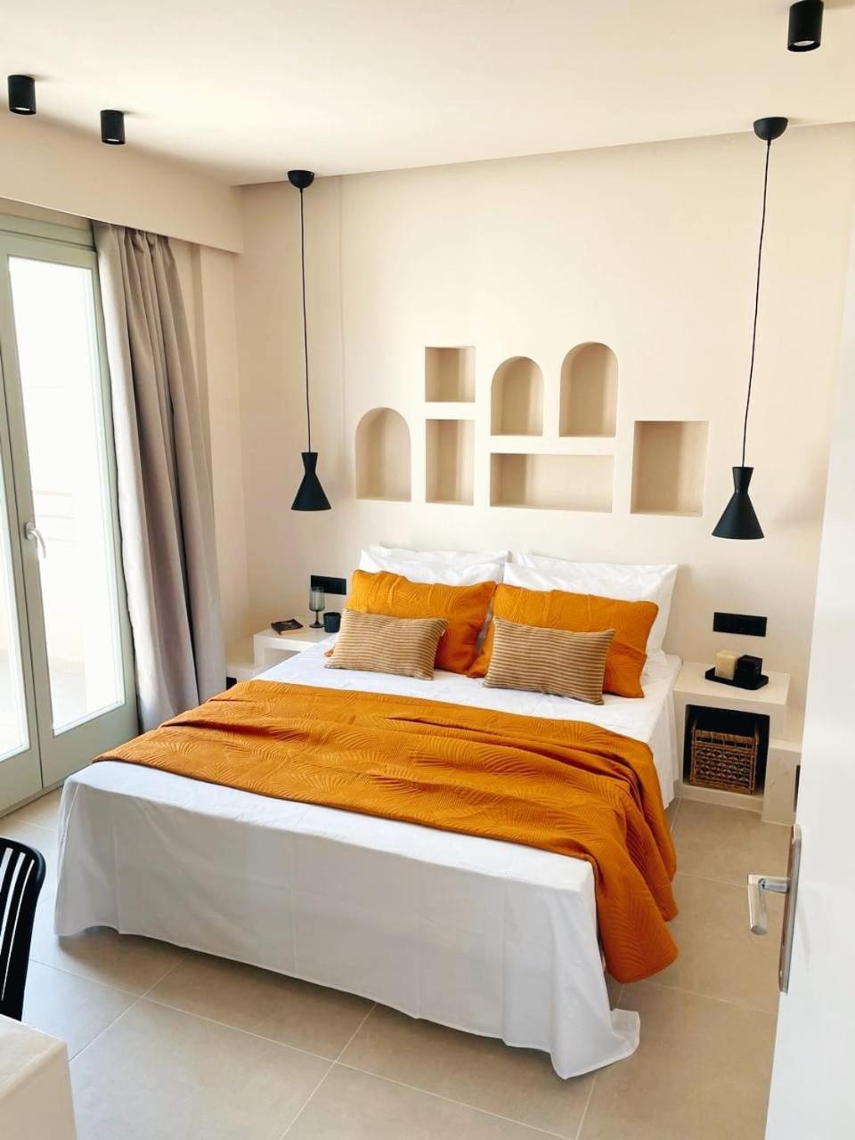 Sugarwhite Suites With Private Not Heated Pool Emporio  エクステリア 写真