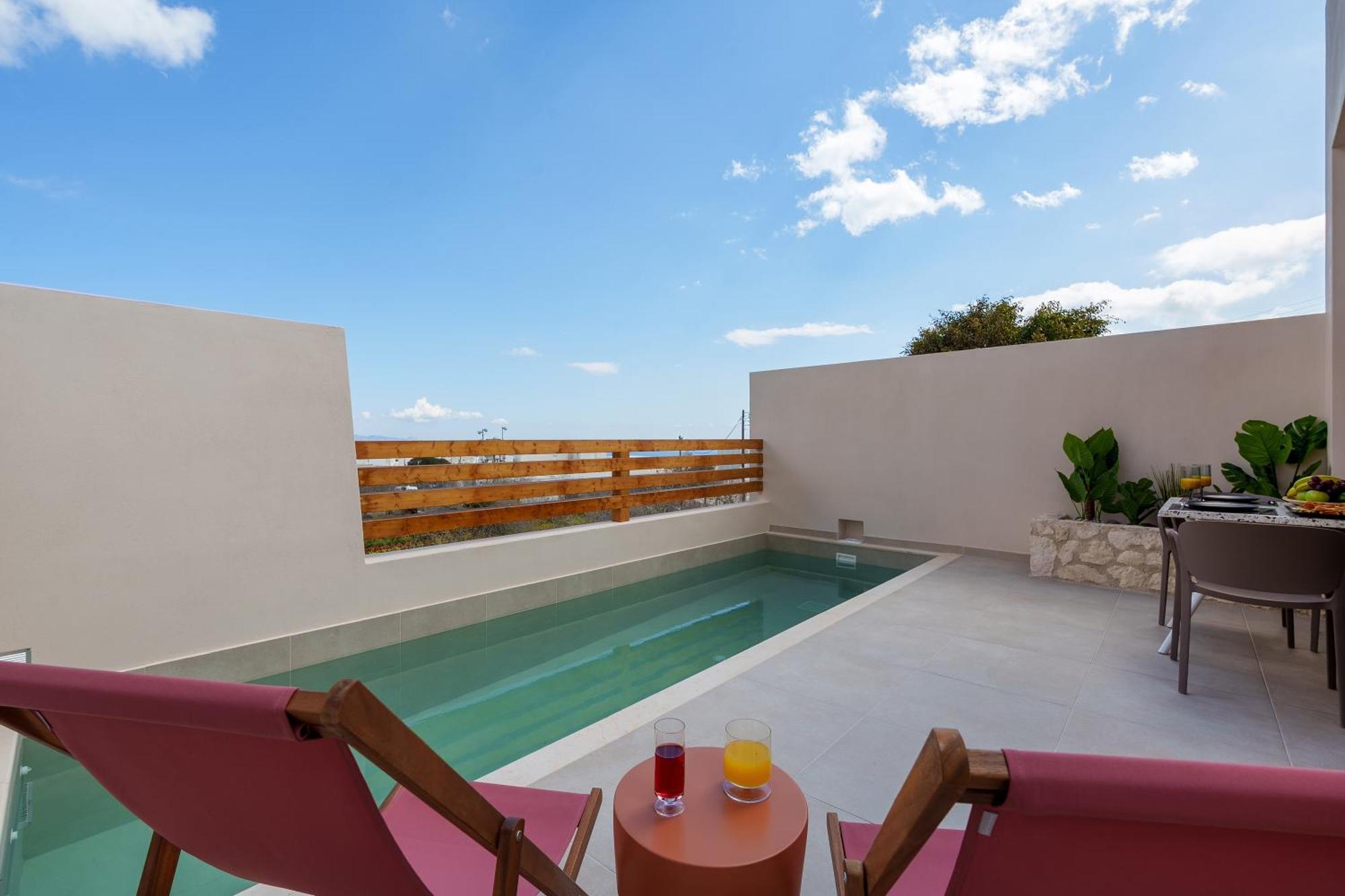 Sugarwhite Suites With Private Not Heated Pool Emporio  エクステリア 写真