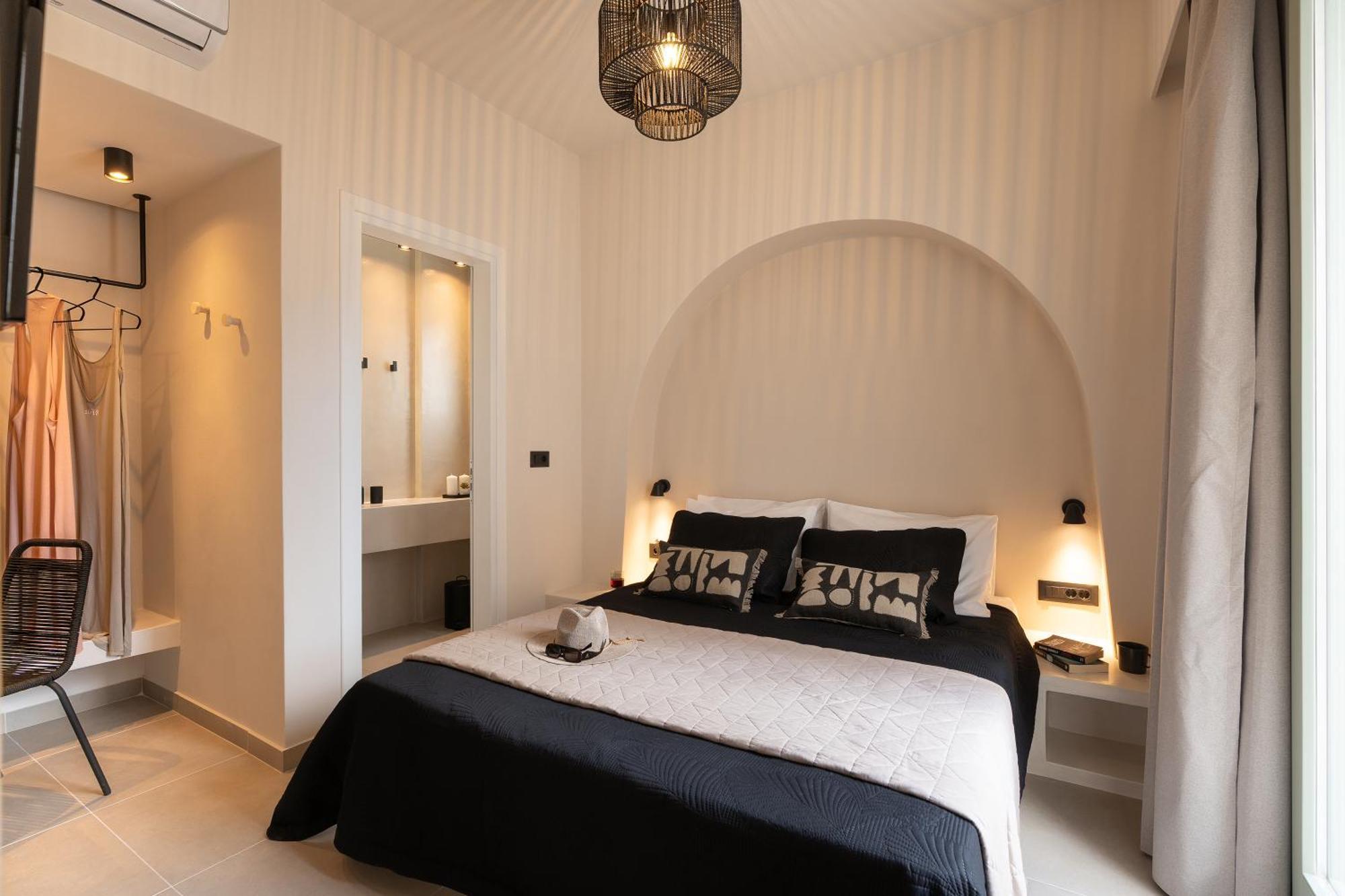 Sugarwhite Suites With Private Not Heated Pool Emporio  エクステリア 写真