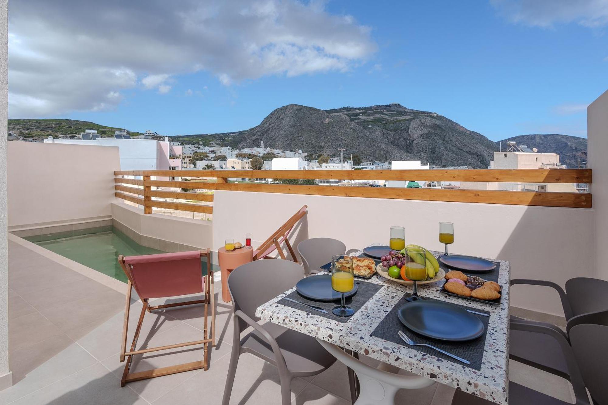 Sugarwhite Suites With Private Not Heated Pool Emporio  エクステリア 写真